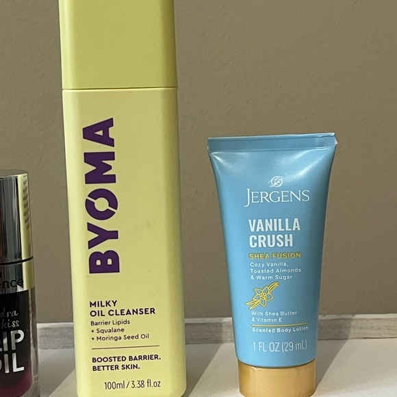 Beauty Bundle - Picture 2 of 7